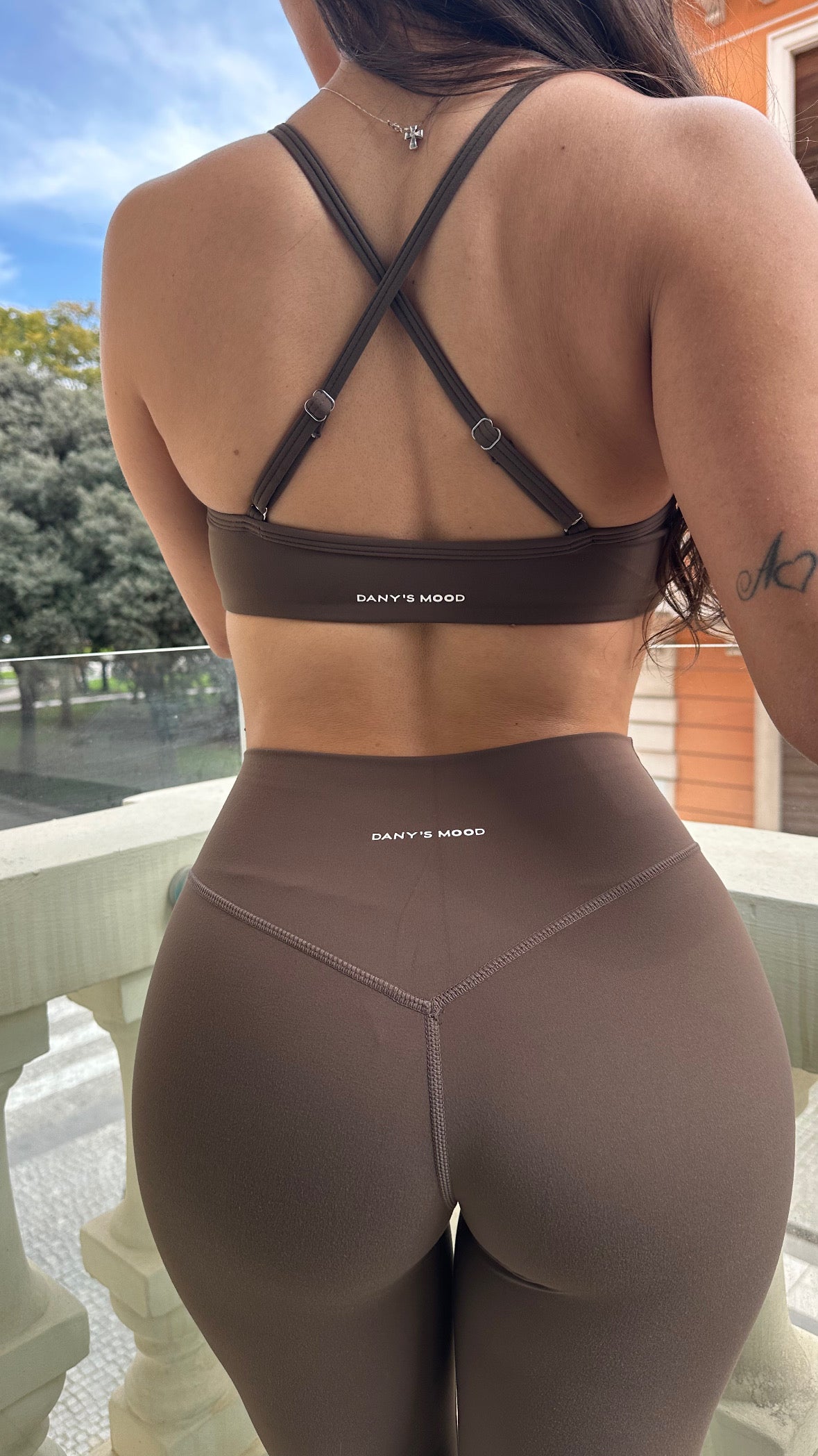 SET MAURA